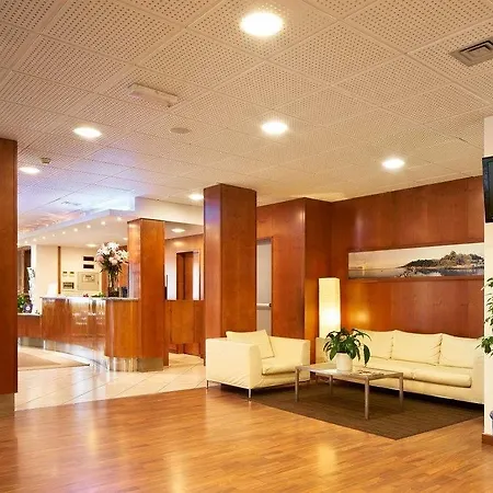 Rialto Готель Градо