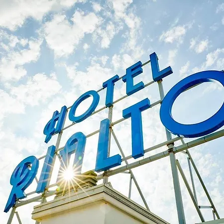 Готель Rialto Градо