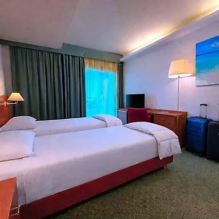 Rialto Hotel