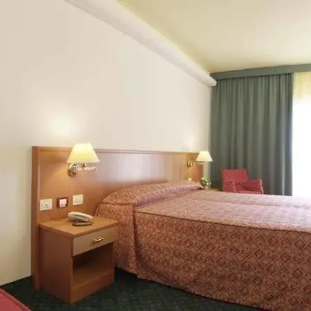 Rialto Hotel 4*
